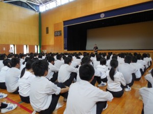学年集会
